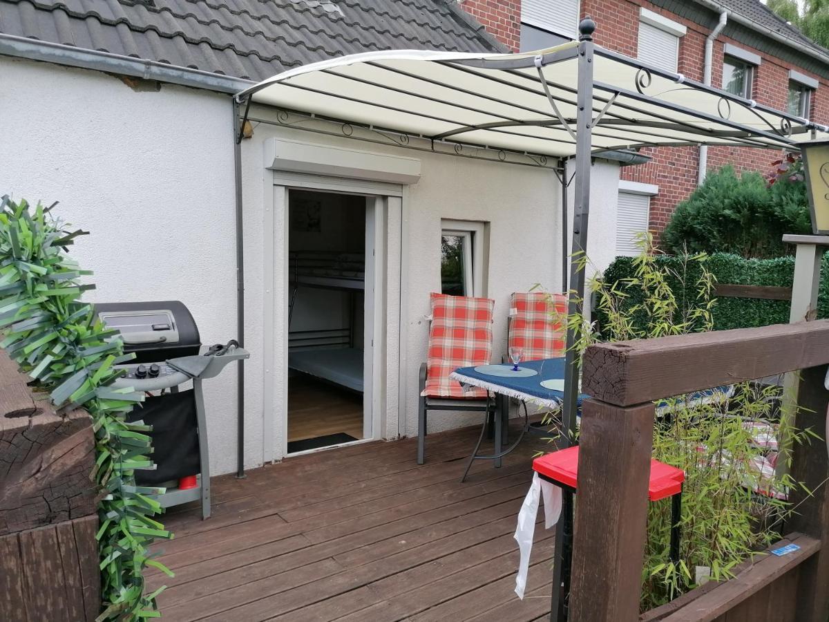 Haus Hoelderlin Wilhelmshaven Bagian luar foto