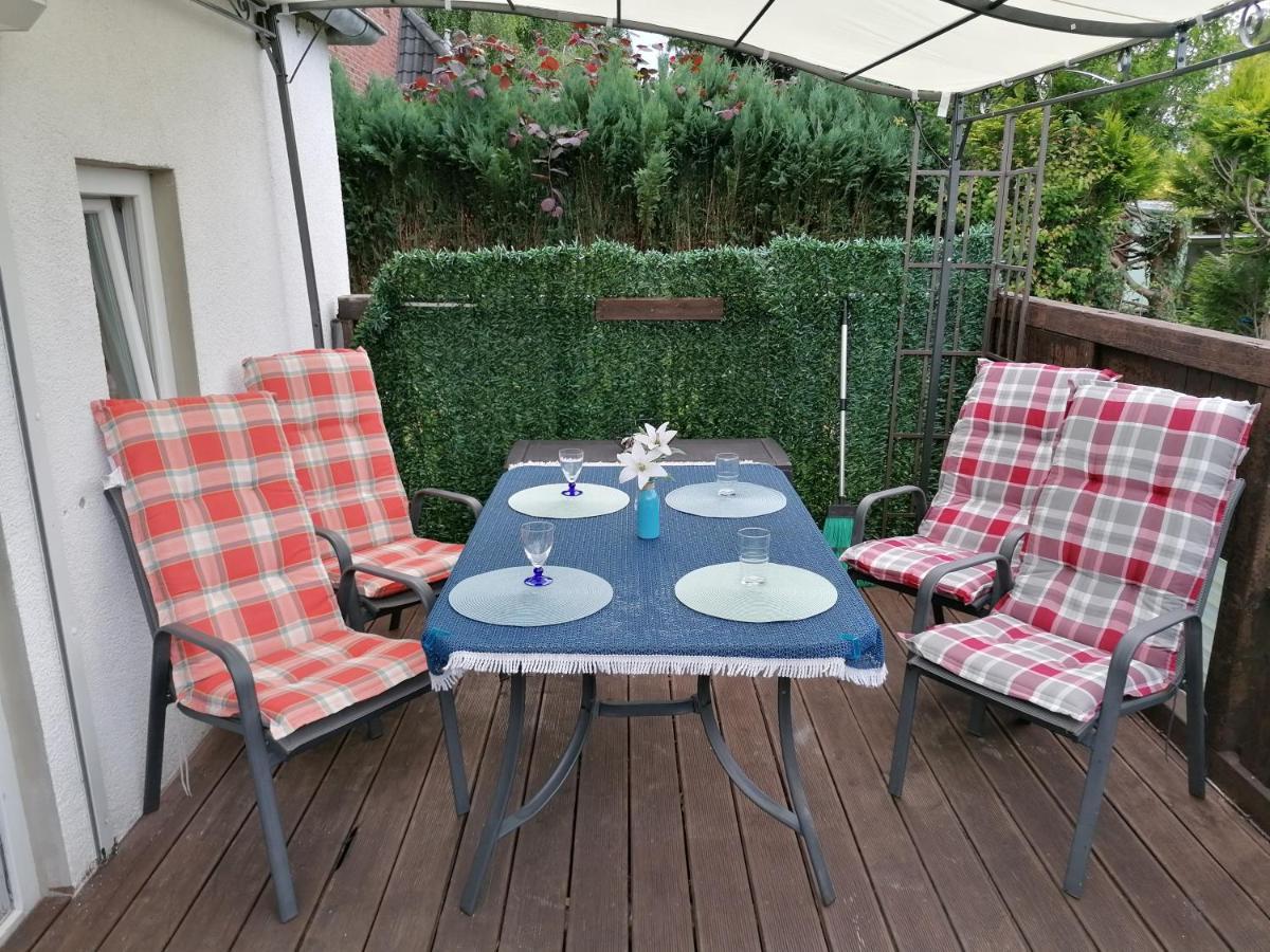Haus Hoelderlin Wilhelmshaven Bagian luar foto